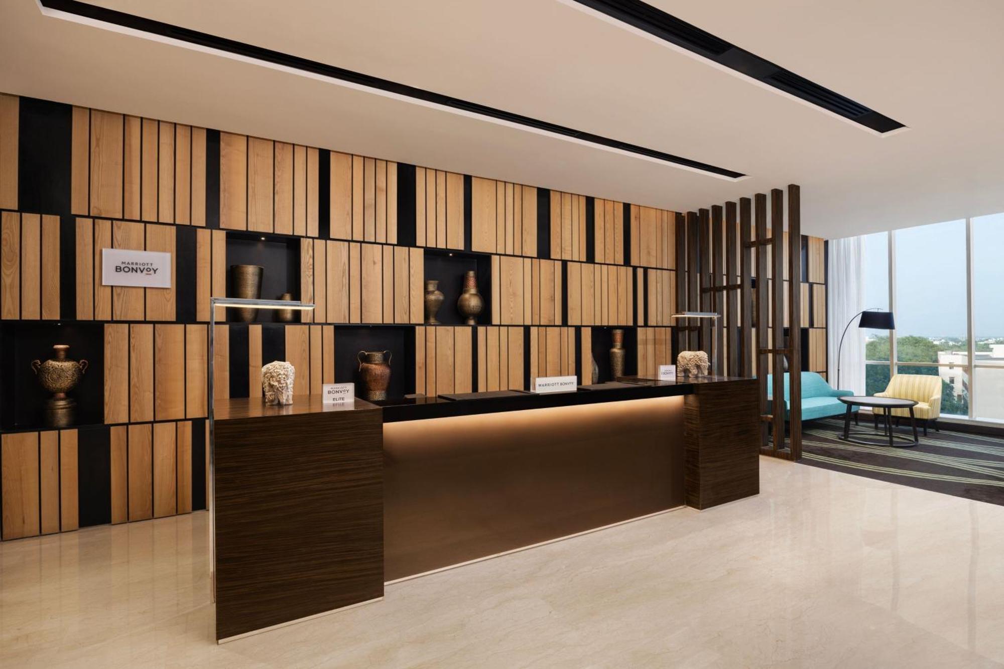 Fairfield By Marriott Agra Hotel 4*